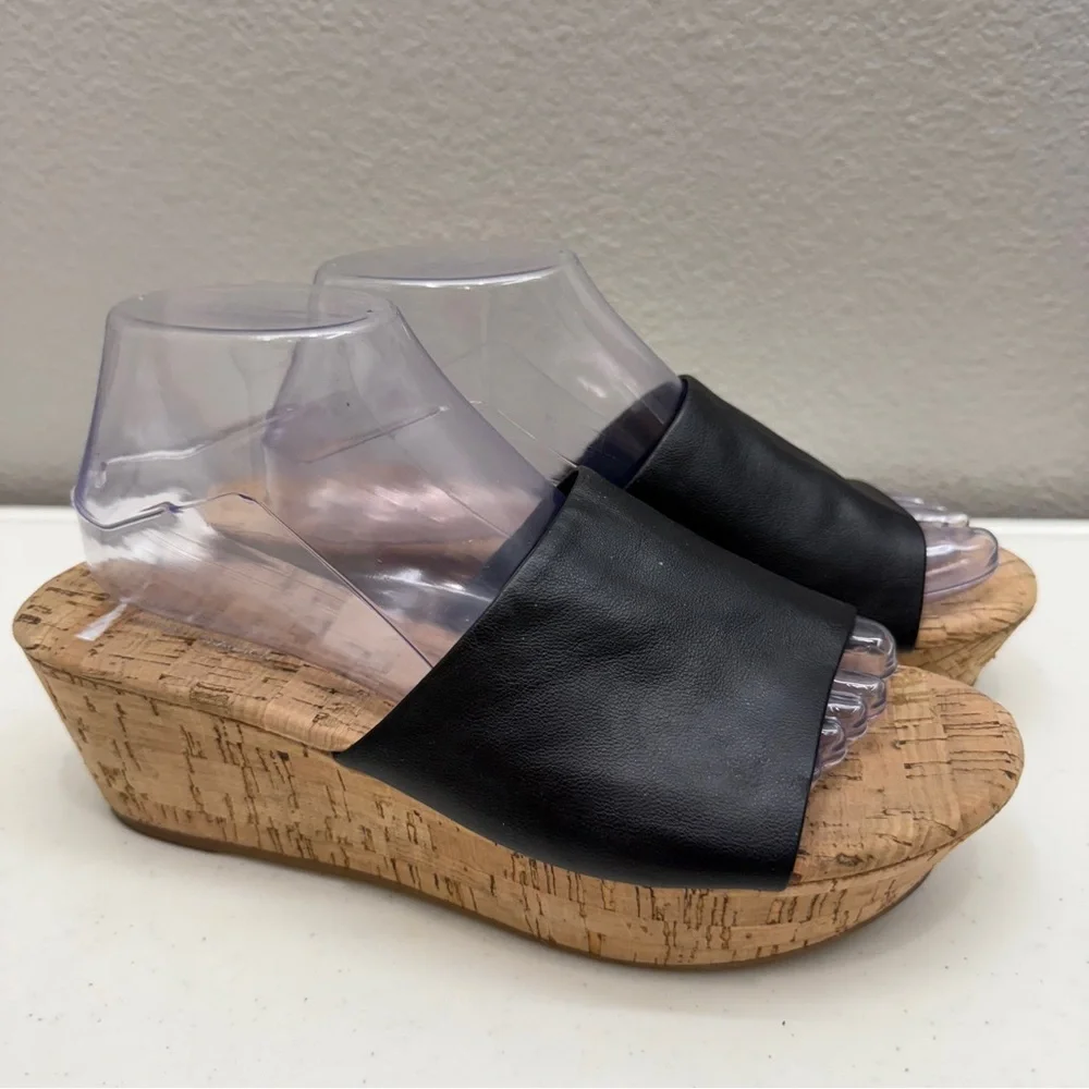 Micheal by Michael Shannon Size 9.5 Wedge Black Strap Shoes
